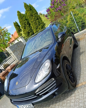 Porsche Cayenne cena 113160 przebieg: 136210, rok produkcji 2011 z Żerków małe 326